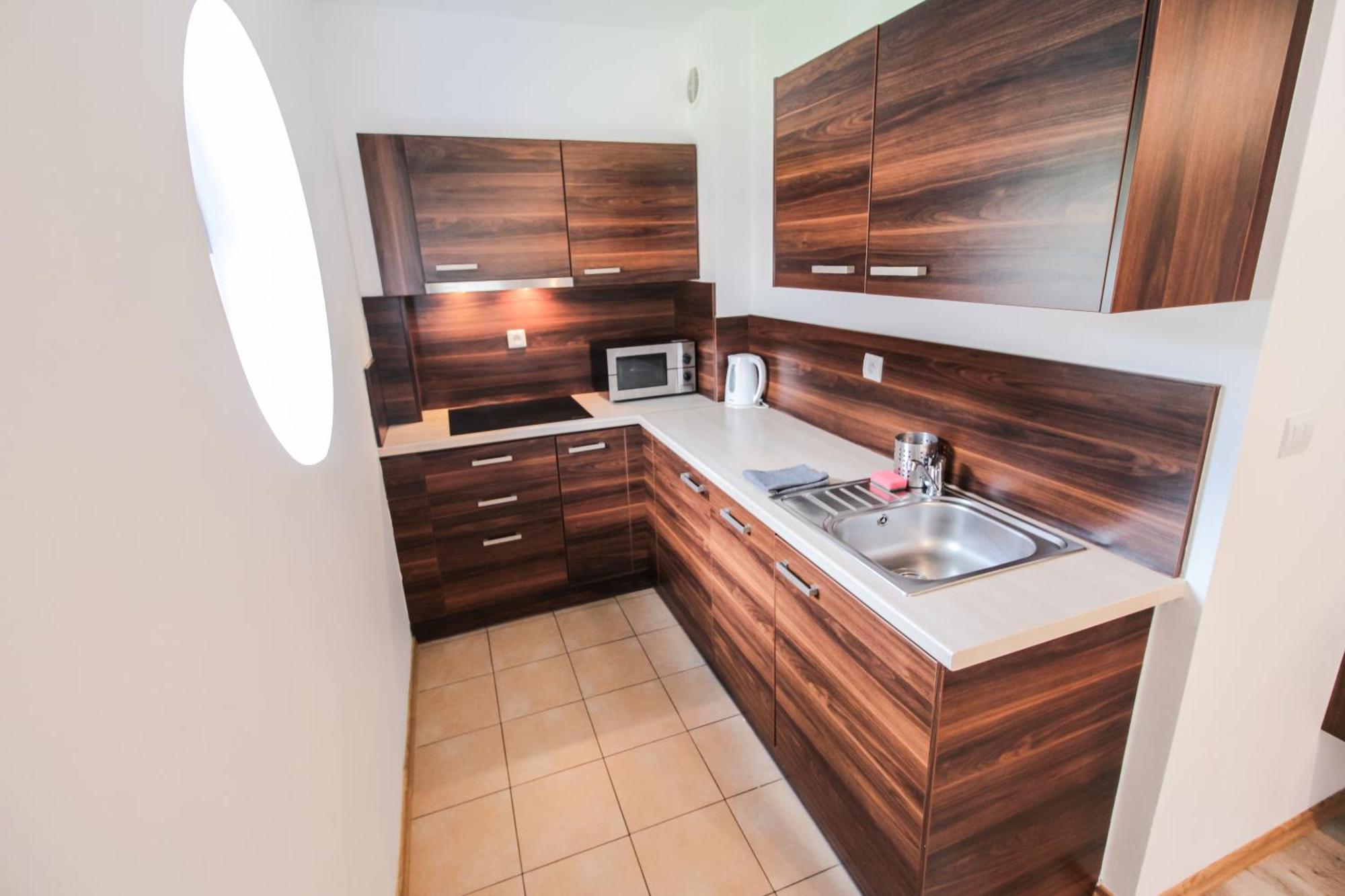 Aparthotel City Center Apartments กรินีซา ดรอยจ์ ภายนอก รูปภาพ