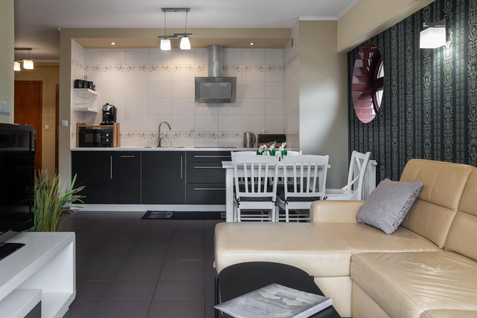 Aparthotel City Center Apartments กรินีซา ดรอยจ์ ภายนอก รูปภาพ